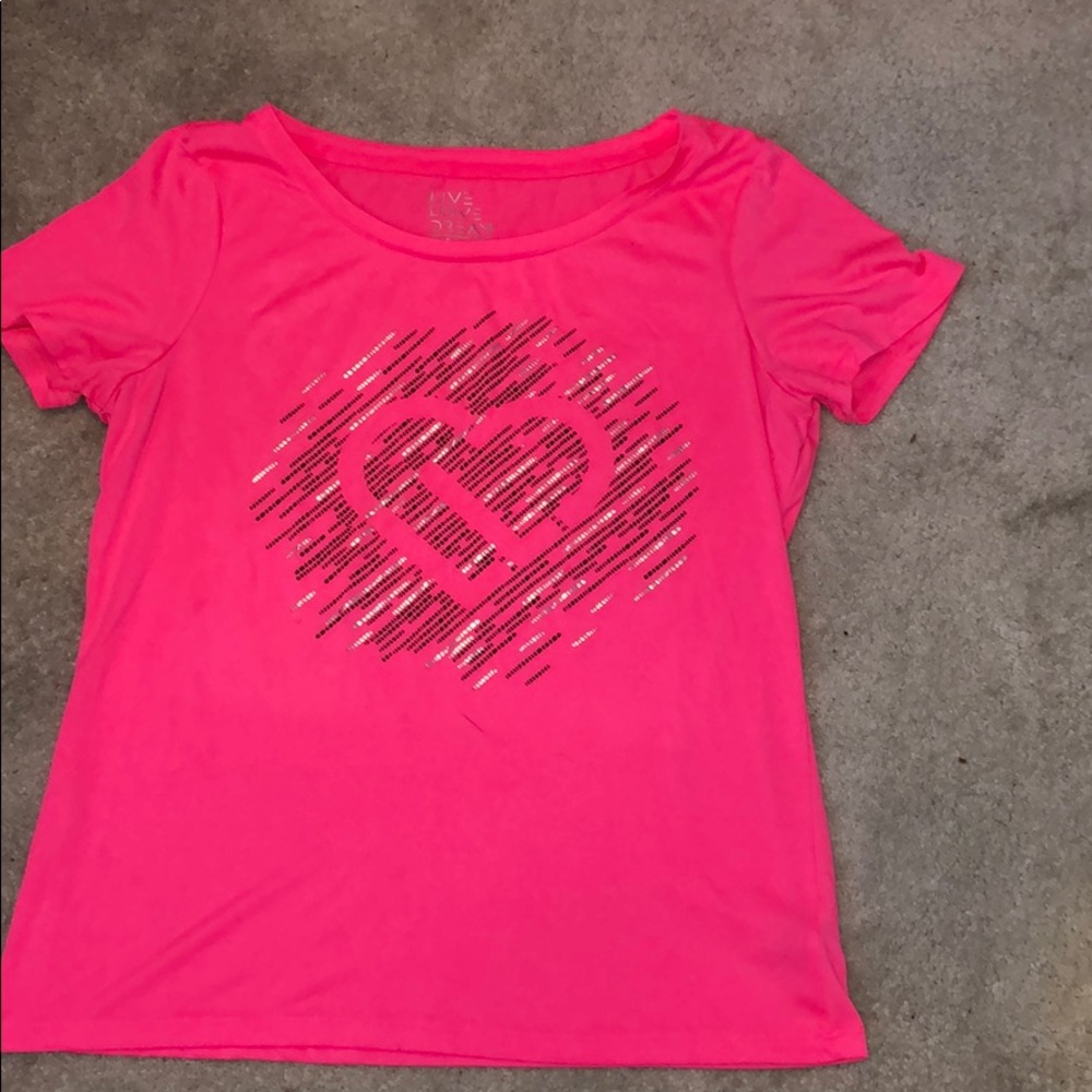 Women’s workout t shirt